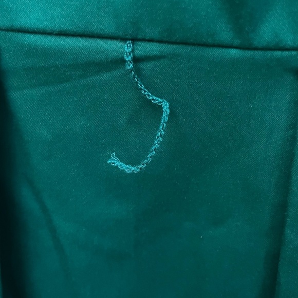 Green scoop neck, sleeveless dress by Calvin Klein Size 2 - Picture 5 of 5